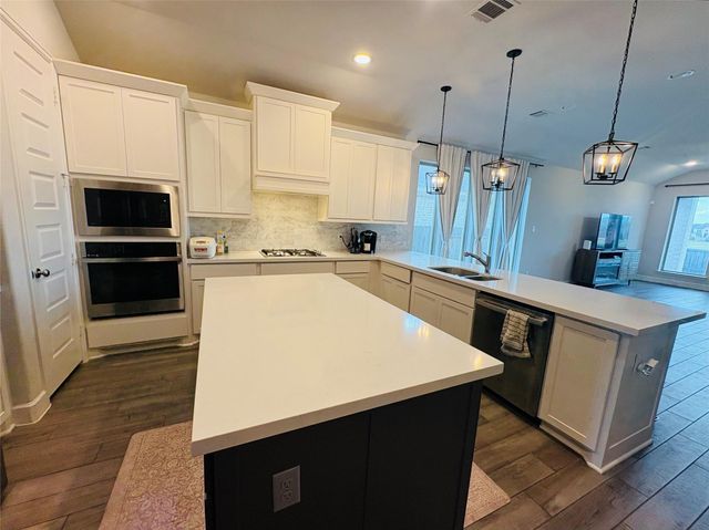42550 Summer Crest Road, Magnolia, TX 77354