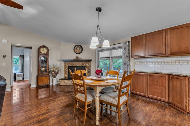 25119 Woodruff Road, Flat Rock City, MI 48134