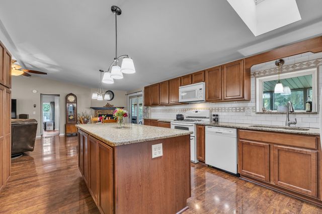 25119 Woodruff Road, Flat Rock City, MI 48134