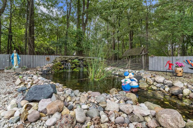 25119 Woodruff Road, Flat Rock City, MI 48134