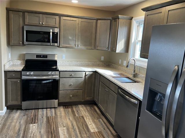 98 Norris Drive, Waterloo, NY 13165