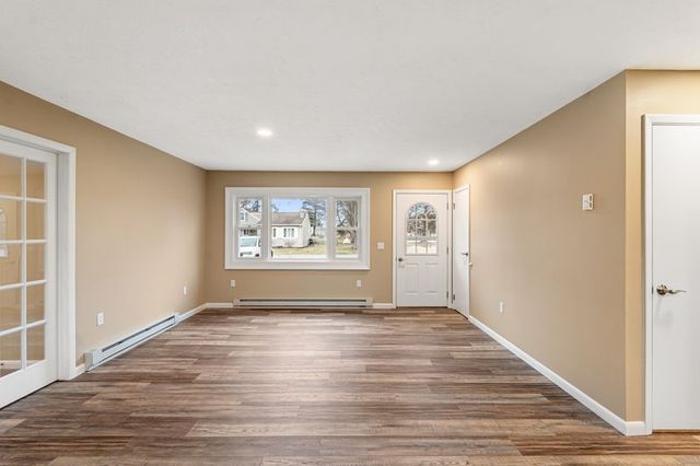 98 Norris Drive, Waterloo, NY 13165