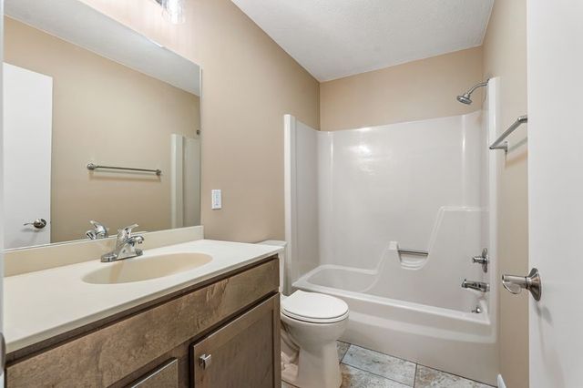 98 Norris Drive, Waterloo, NY 13165