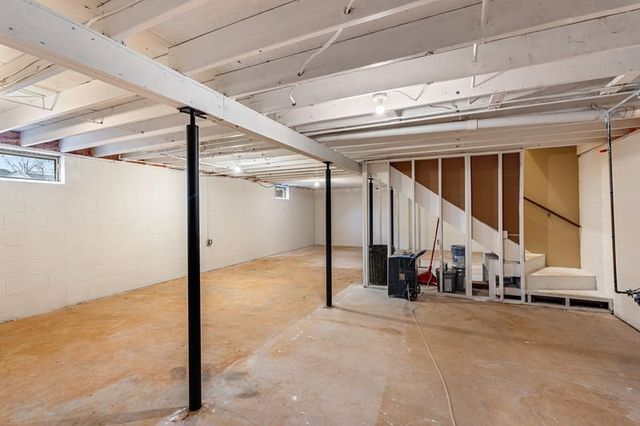 98 Norris Drive, Waterloo, NY 13165