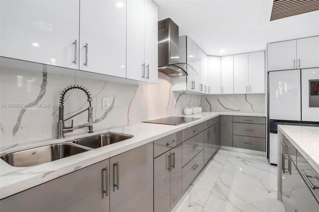 4920 NW 196th Ter, Miami Gardens, FL 33055