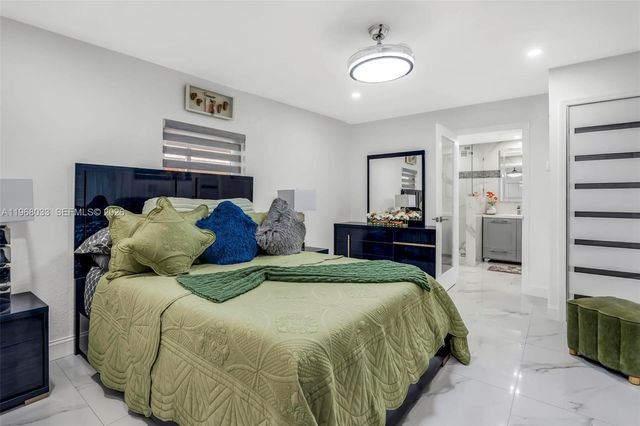 4920 NW 196th Ter, Miami Gardens, FL 33055