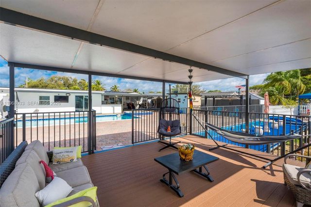 4920 NW 196th Ter, Miami Gardens, FL 33055