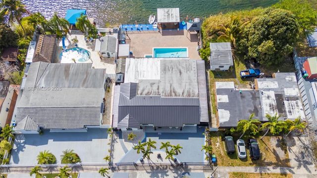 4920 NW 196th Ter, Miami Gardens, FL 33055