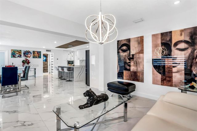 4920 NW 196th Ter, Miami Gardens, FL 33055