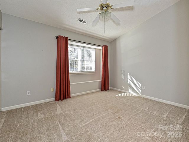 9305 Four Mile Creek Road, Charlotte, NC 28277