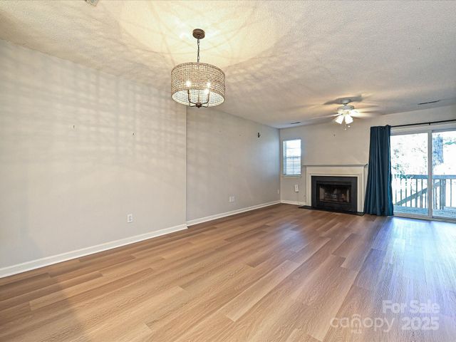 9305 Four Mile Creek Road, Charlotte, NC 28277