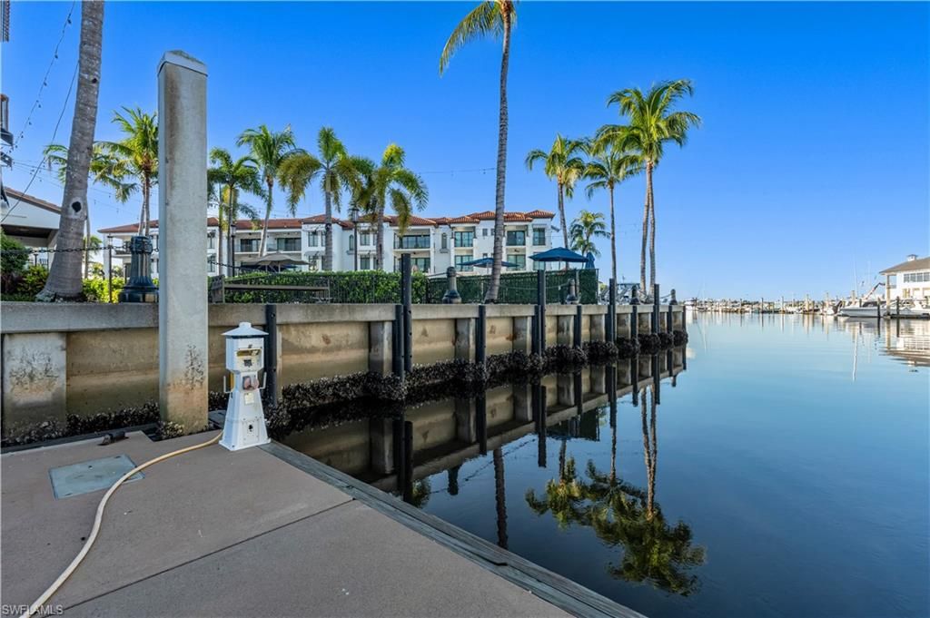 1500 5th AVE S, NAPLES, FL 34102 — photo 3
