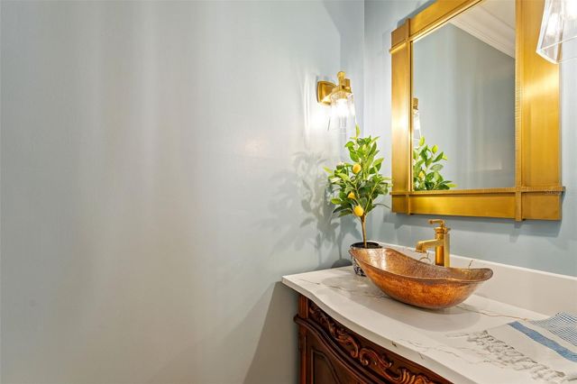 6004 WINDHAM PLACE, Tampa, FL 33647