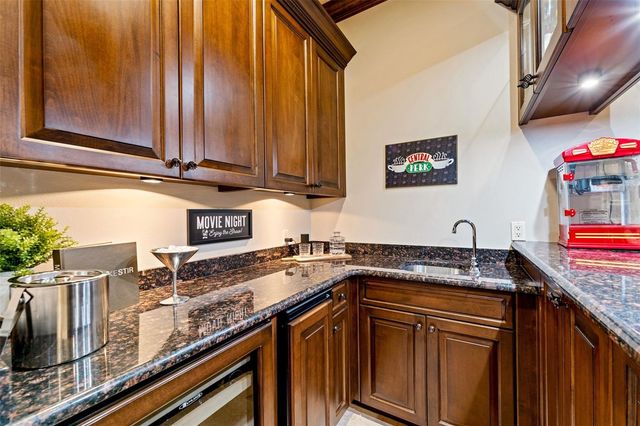 6004 WINDHAM PLACE, Tampa, FL 33647