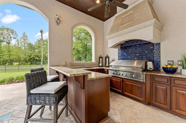 6004 WINDHAM PLACE, Tampa, FL 33647