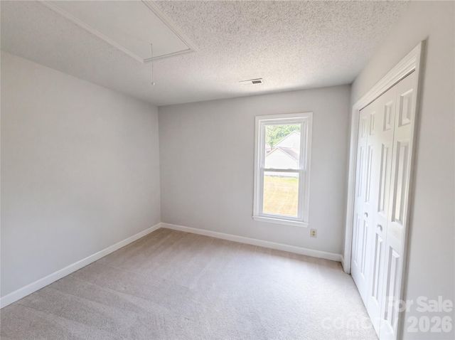 7523 Trotter Road, Charlotte, NC 28216