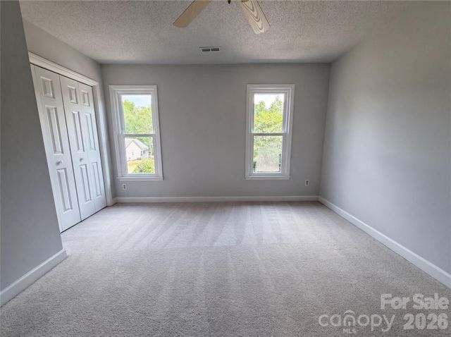 7523 Trotter Road, Charlotte, NC 28216