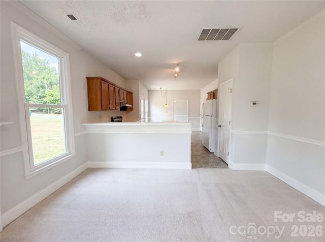 7523 Trotter Road, Charlotte, NC 28216