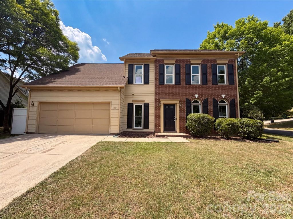 7523 Trotter Road, Charlotte, NC 28216