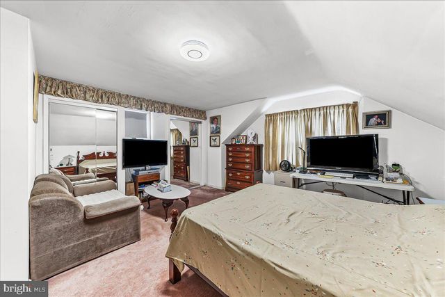 113 GLENDALE RD, Havertown, PA 19083