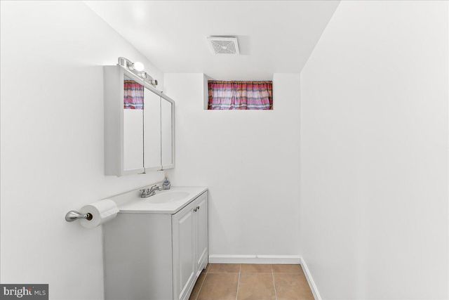 113 GLENDALE RD, Havertown, PA 19083