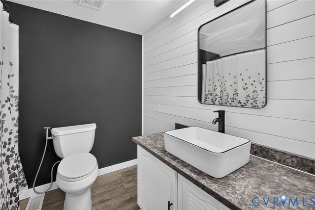 4900 Tag Pl, Glen Allen, VA 23060