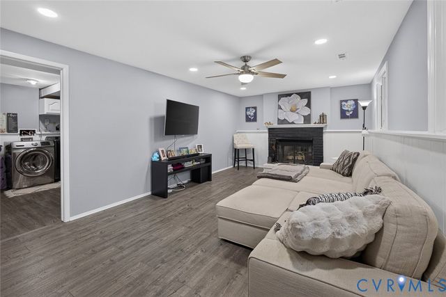 4900 Tag Pl, Glen Allen, VA 23060
