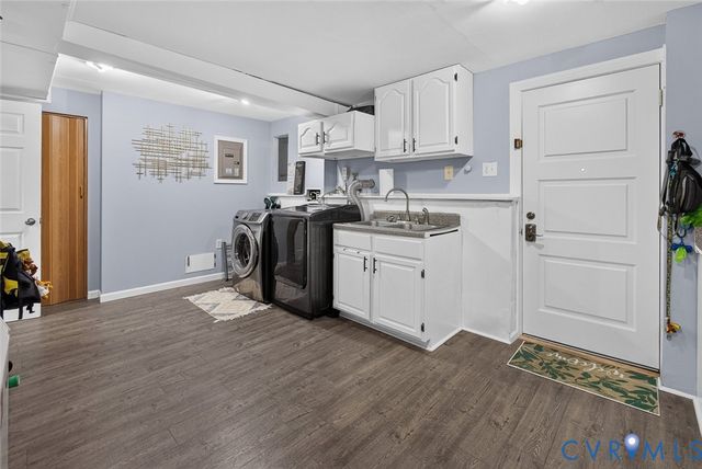 4900 Tag Pl, Glen Allen, VA 23060