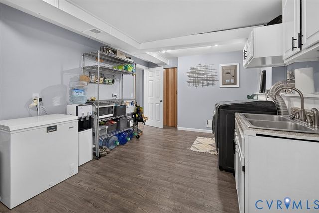 4900 Tag Pl, Glen Allen, VA 23060