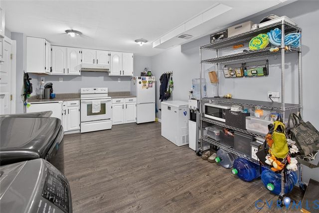 4900 Tag Pl, Glen Allen, VA 23060