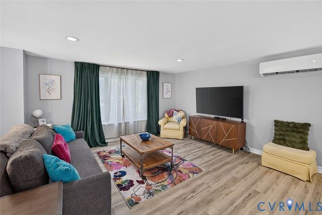 4900 Tag Pl, Glen Allen, VA 23060
