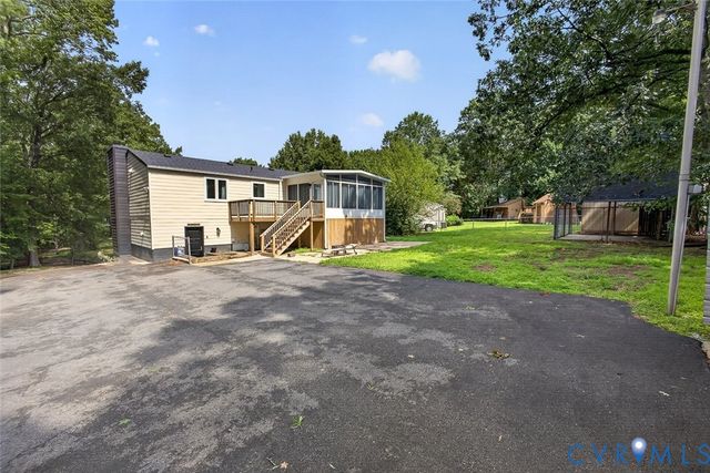4900 Tag Pl, Glen Allen, VA 23060