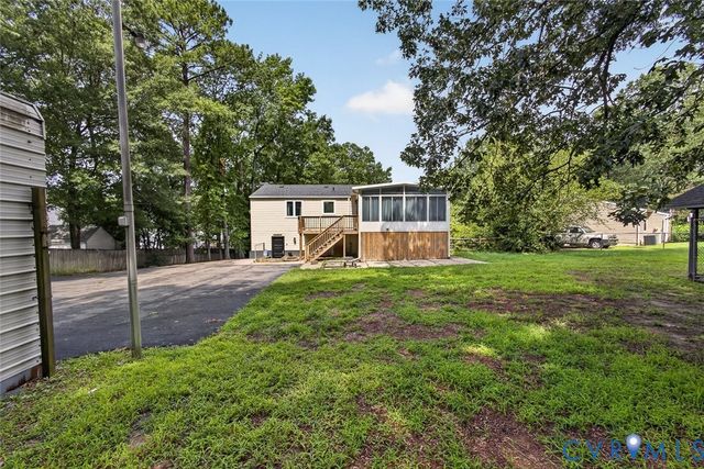 4900 Tag Pl, Glen Allen, VA 23060