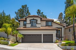 24 Via Gatillo, Rancho Santa Margarita, CA 92688