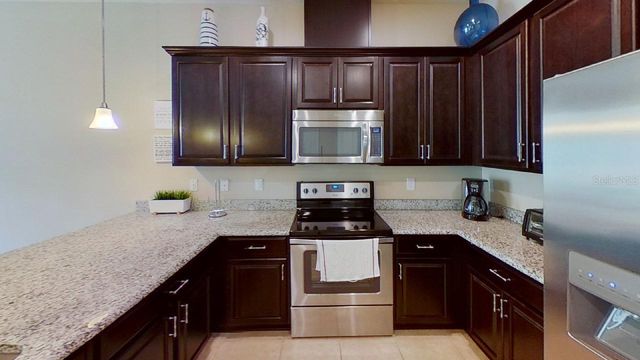5119 KILLARNEY WAY, Kissimmee, FL 34746