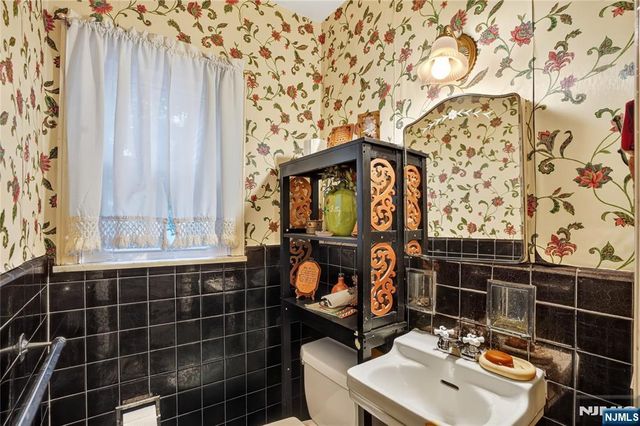 821-823 10th Street, Newark, NJ 07108