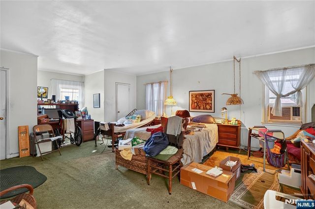 821-823 10th Street, Newark, NJ 07108