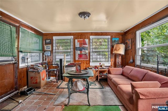 821-823 10th Street, Newark, NJ 07108