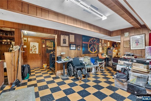 821-823 10th Street, Newark, NJ 07108