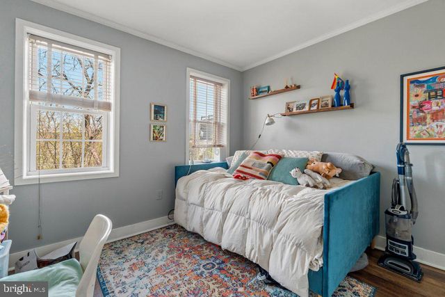 1215 JOHN ST, Baltimore, MD 21217