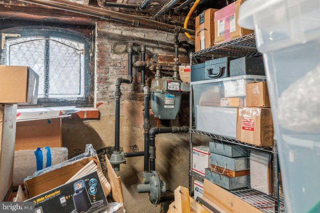 1215 JOHN ST, Baltimore, MD 21217
