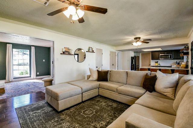 2914 Quail Valley East Drive, Missouri City, TX 77489