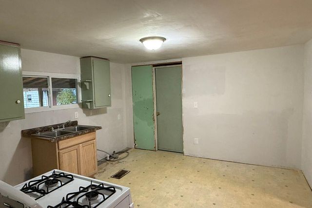 4904 Alpha Road 4904 Alpha Road, Springfield, OH 45504