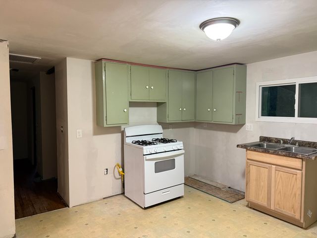 4904 Alpha Road 4904 Alpha Road, Springfield, OH 45504