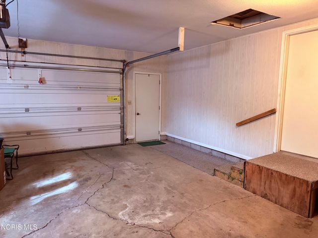 205 E Walnut Street, Van Buren, OH 45889