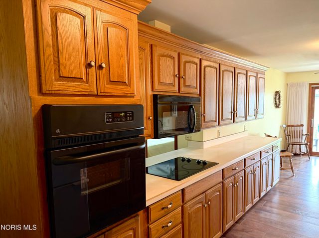 205 E Walnut Street, Van Buren, OH 45889