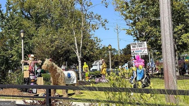 313 COMMONS Avenue, Woodstock, GA 30188