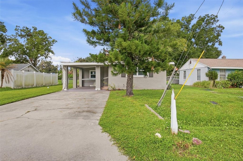 6804 N WILLOW AVENUE, Tampa, FL 33604
