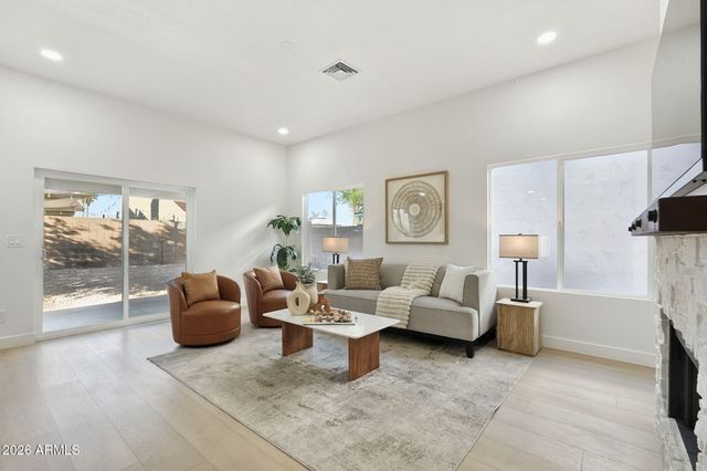 1811 S 39TH Street 55, Mesa, AZ 85206