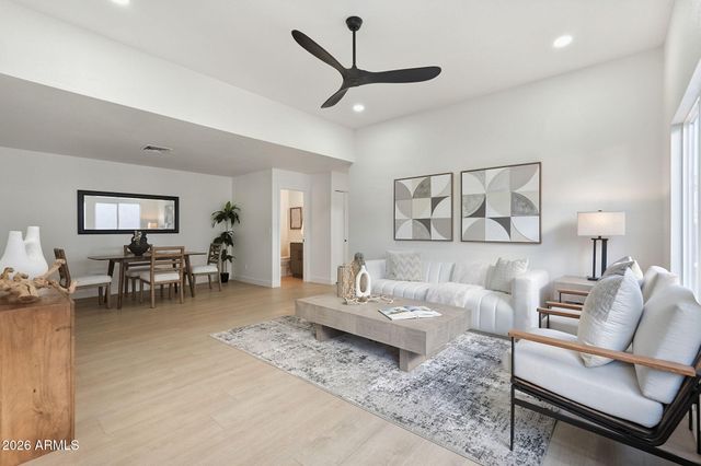 1811 S 39TH Street 55, Mesa, AZ 85206